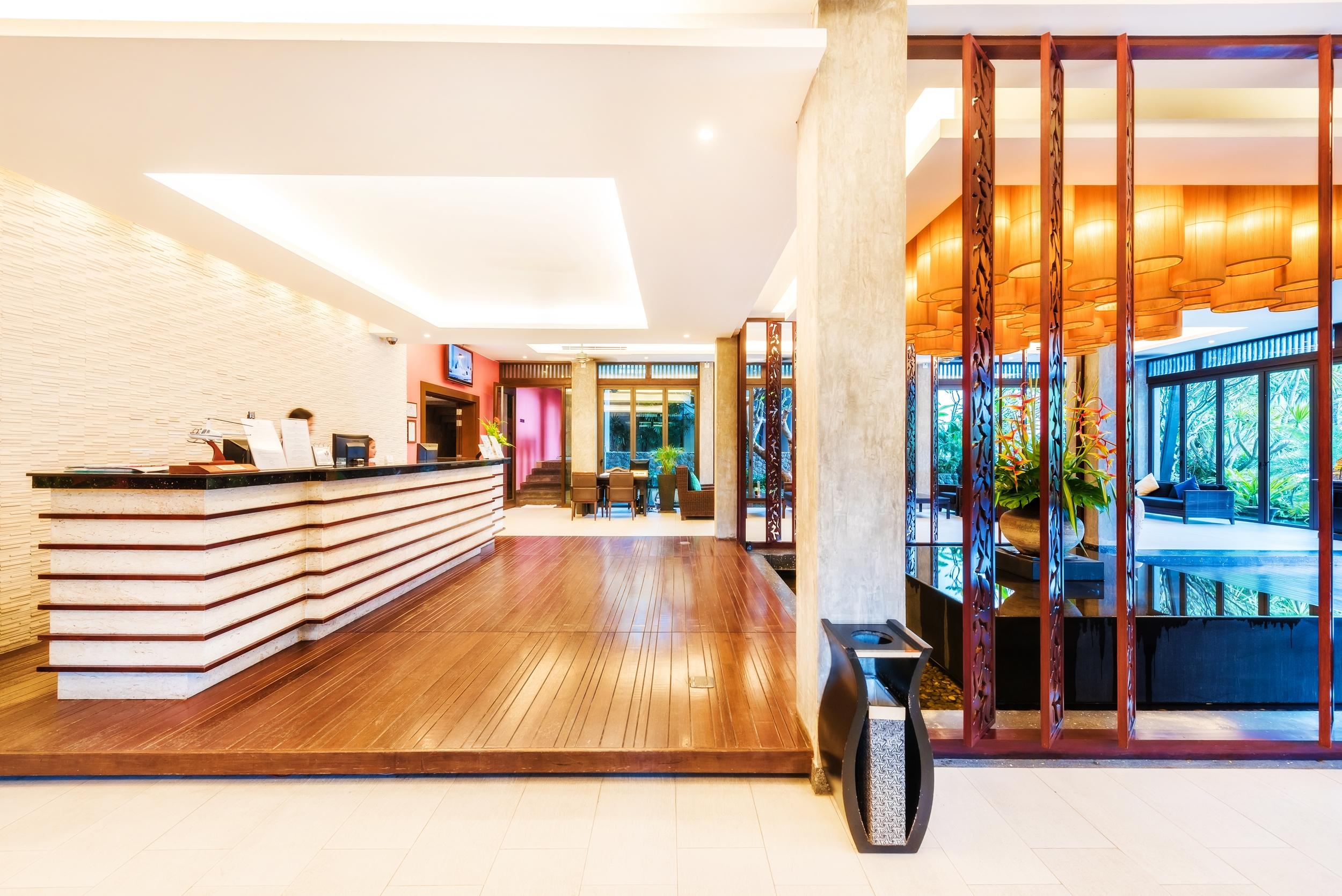 Wyndham Sea Pearl Resort, Phuket Patong Buitenkant foto Lobby