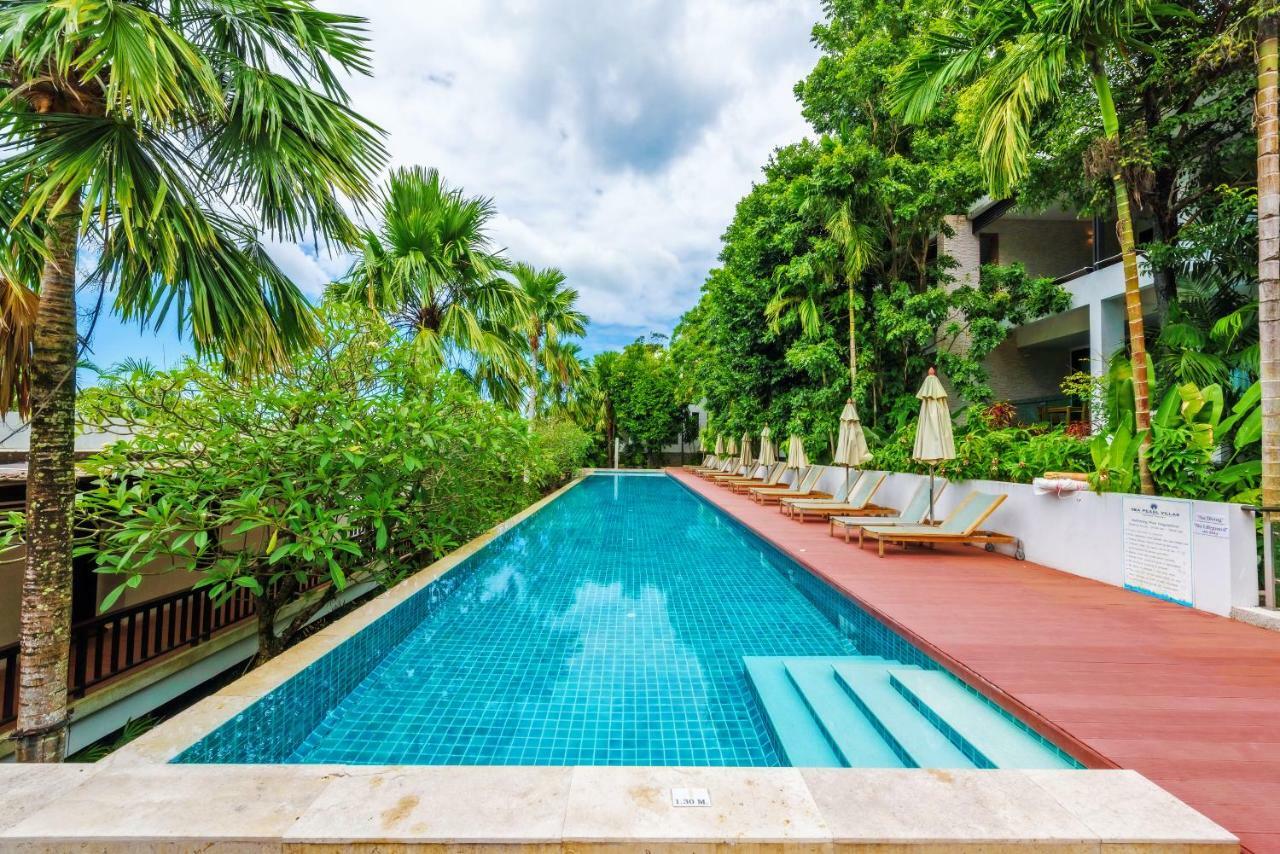 Wyndham Sea Pearl Resort, Phuket Patong Buitenkant foto The swimming pool at the resort